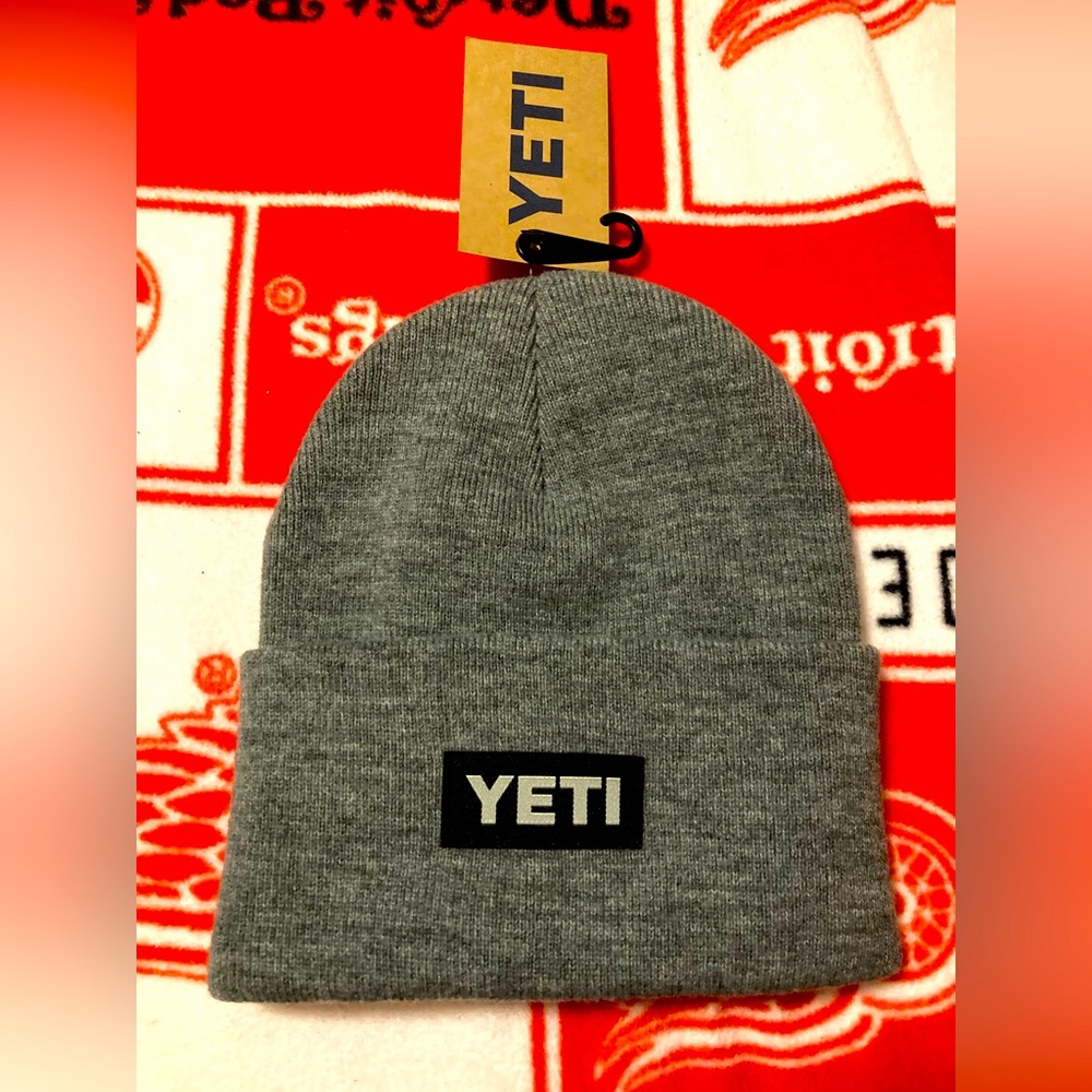 Yeti Logo Badge Beanie Hat